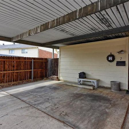 Mpressive Hideaway! Vila Grand Prairie Exterior foto