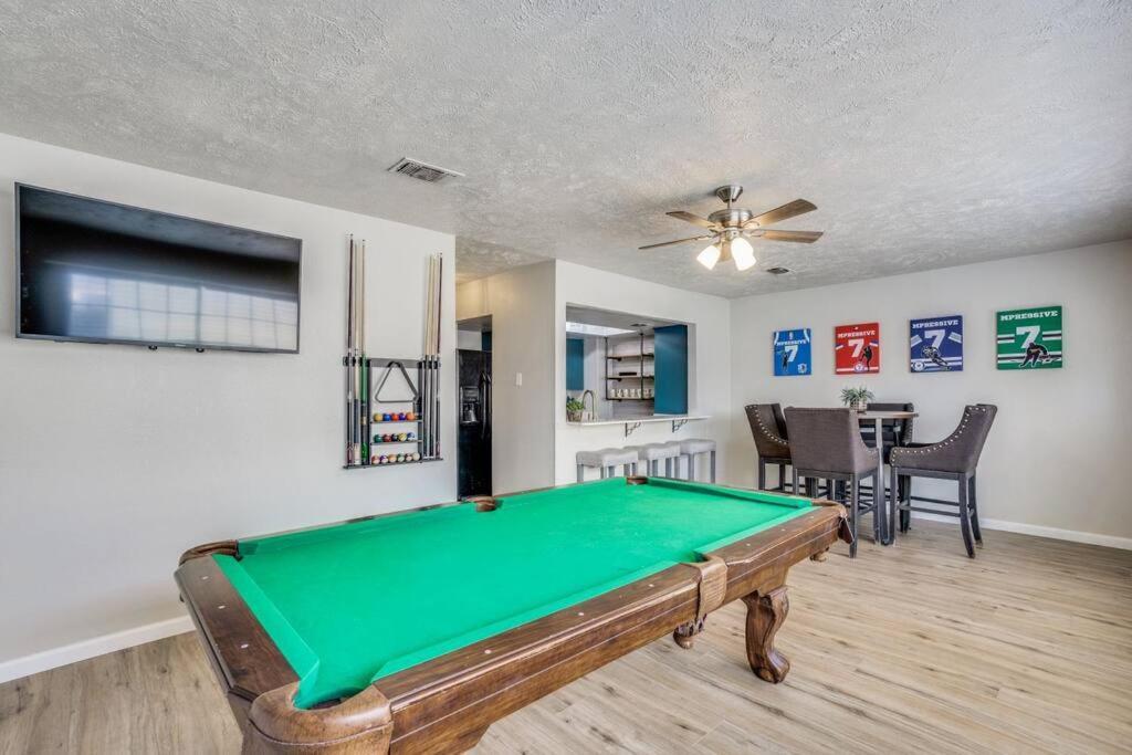 Mpressive Hideaway! Vila Grand Prairie Exterior foto